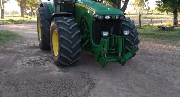 Tractor John Deere 8320