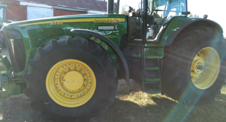 Tractor John Deere 8320