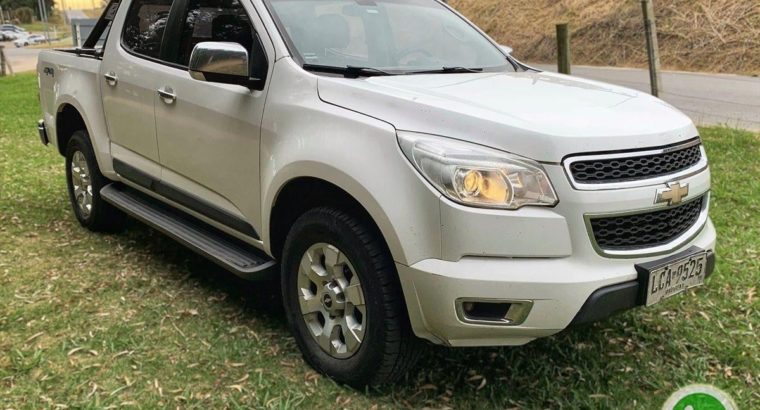 VENDIDO Chevrolet S10 LTZ 4X4 VENDIDO