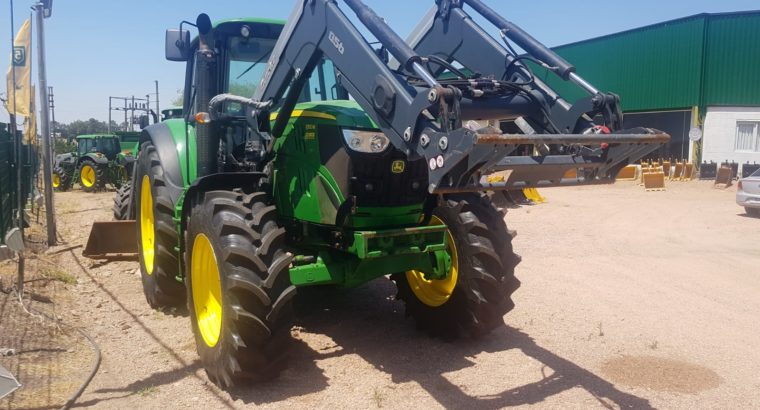 John Deere 650 M