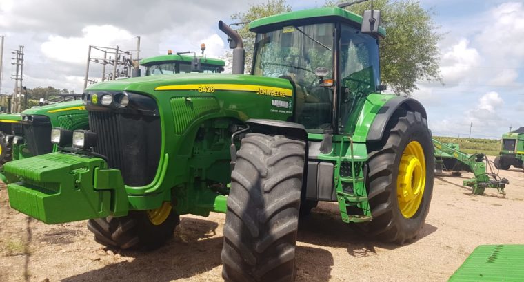 Tractor John Deere 8420