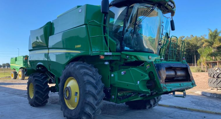 Cosechadora John Deere S680