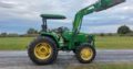 Tractor John Deere 5725 con pala JD 533