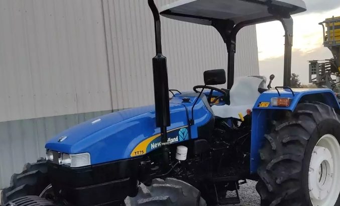 Tractor New Holland TT75