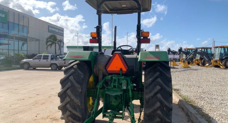 TRACTOR JOHN DEERE 5065E