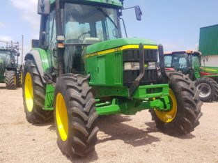 Tractor John Deere 6210