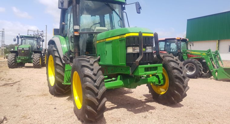 Tractor John Deere 6210