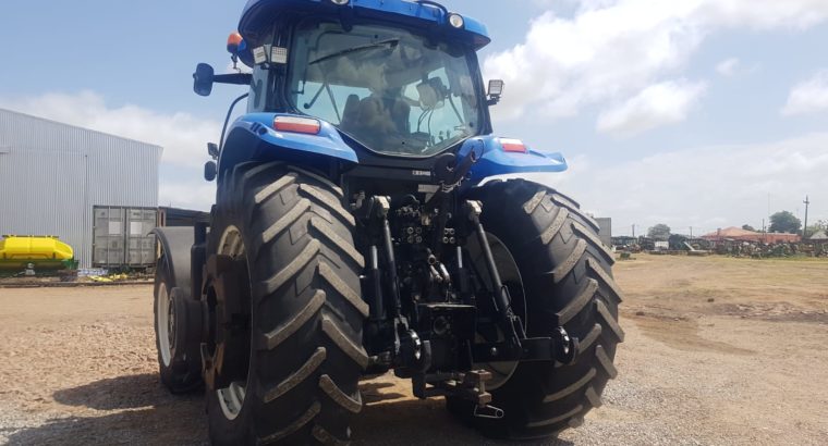 Tractor New Holland TZ 060