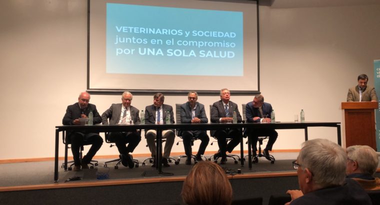 Proclamación de autoridades del Colegio Veterinario