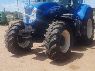 Tractor New Holland T7