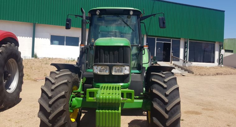 Tractor John Deere 6630