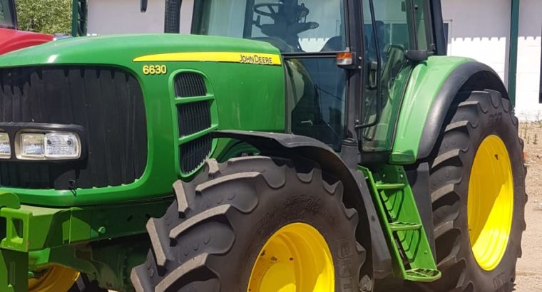 Tractor John Deere 6630