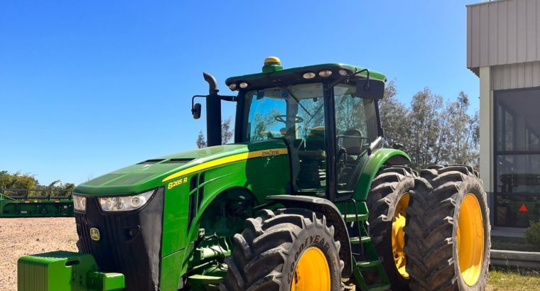 John Deere 8285R