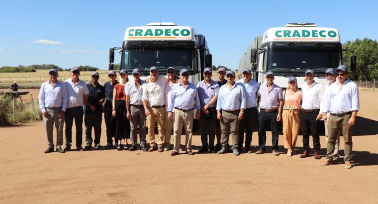 CRADECO inauguró estacionamiento para camiones