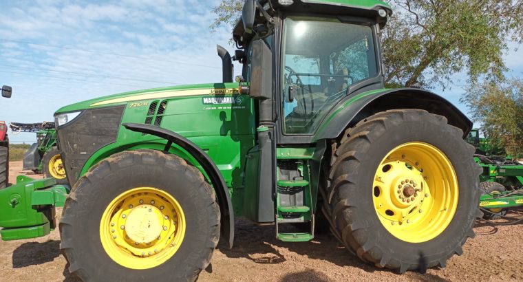 Tractor John Deere 7210