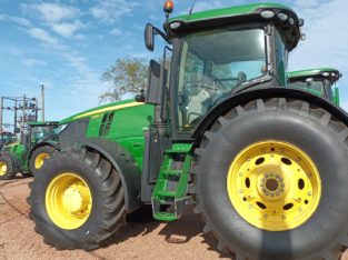 Tractor John Deere 7250