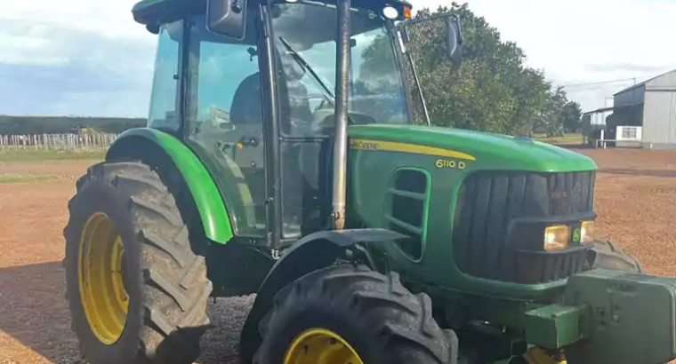 TRACTOR JOHN DEERE 6110 D