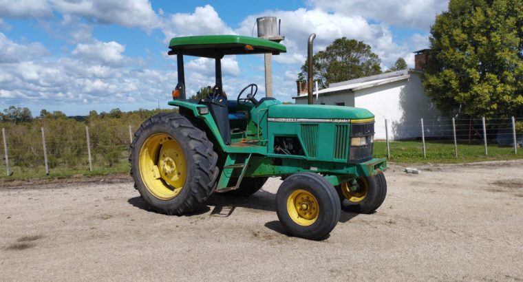 TRACTOR JOHN DEERE 6400