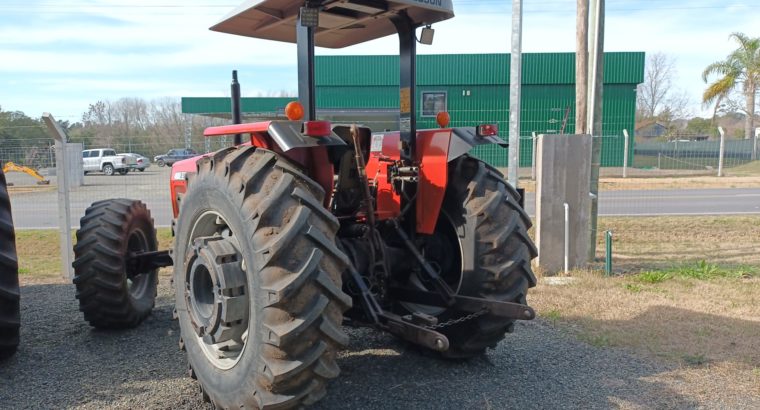 Tractor Massey Ferguson 290 4×4