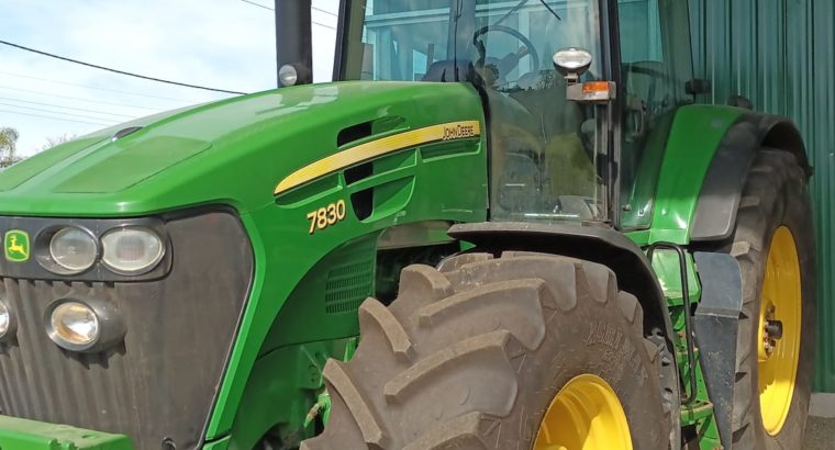 Tractor John Deere 7830