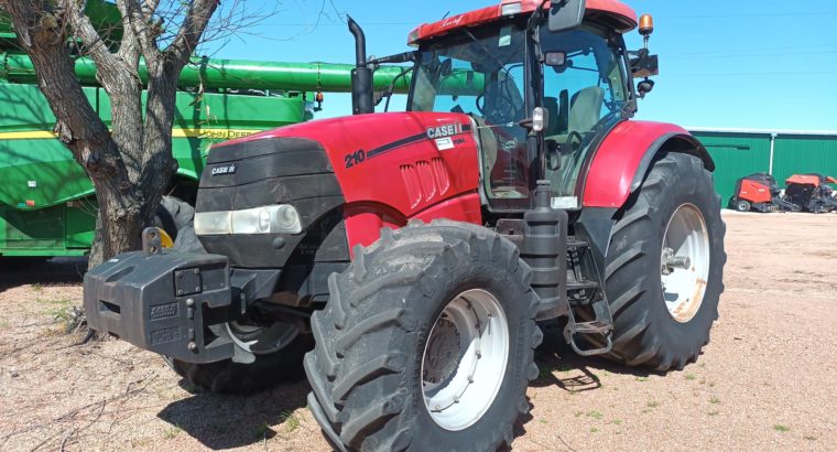 Tractor Case IH 210 Puma