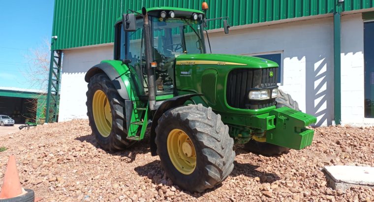 Tractor John Deere 6520