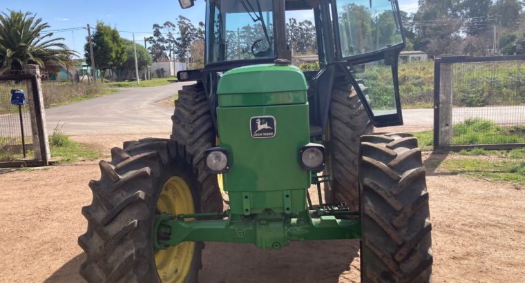 Tractor John Deere 2850