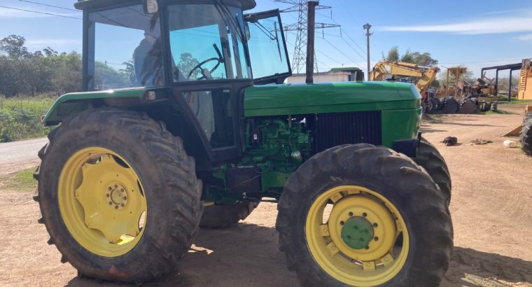 Tractor John Deere 2850