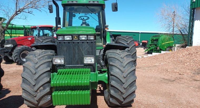 Tractor John Deere 8410