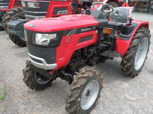 Tractor Mahindra 2025