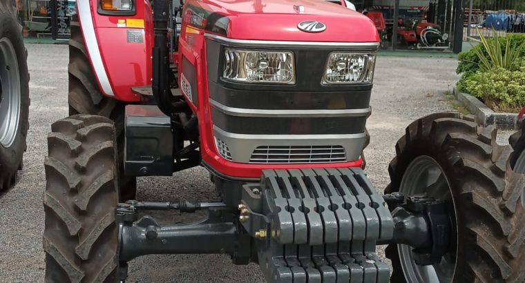 Tractor Mahindra 6060