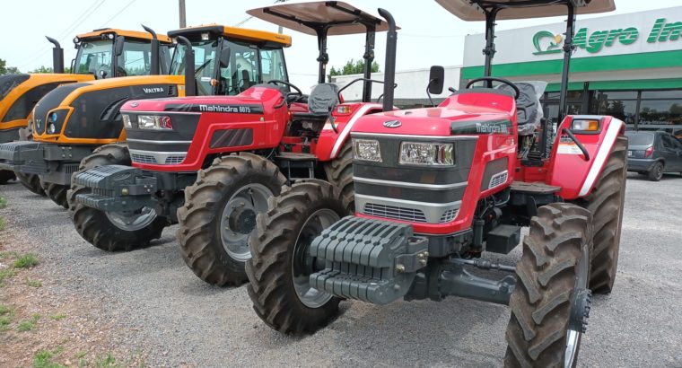 Tractor Mahindra 6060