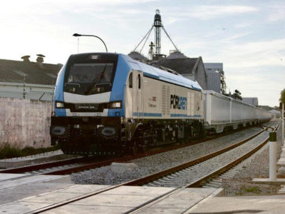 El puerto de Montevideo recibió cargamento de celulosa por vía ferroviaria