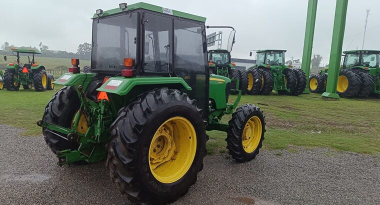 TRACTOR JOHN DEERE 5075E