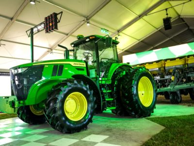 John Deere se presenta en Agroactiva 2024