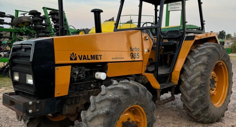 TRACTOR USADO VALMET 985