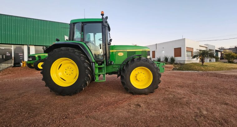 Tractor John Deere 6910