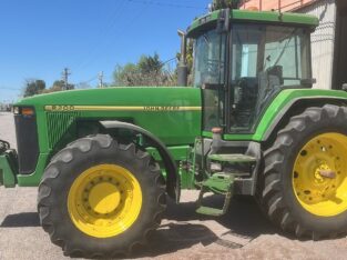 Tractor John Deere 8200