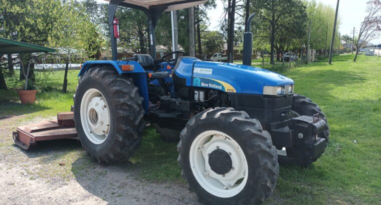 Tractor New Holland TT75