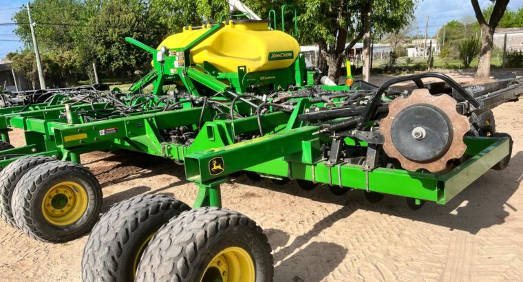 Sembradora John Deere CCS 1990 de 9 mts