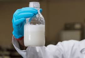 Leche sintética sería prohibida en Brasil